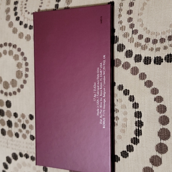 COPY - Beauty in a blinc Glow Getter Face Palette - Picture 2 of 3